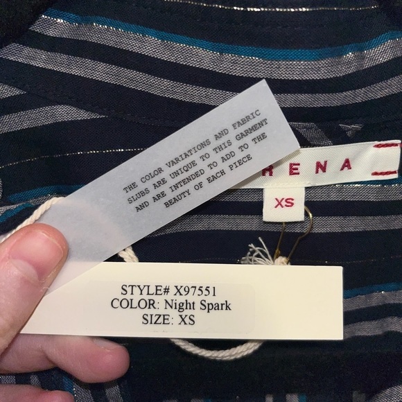 Xirena Beau Striped Button Down Shirt - Picture 6 of 7